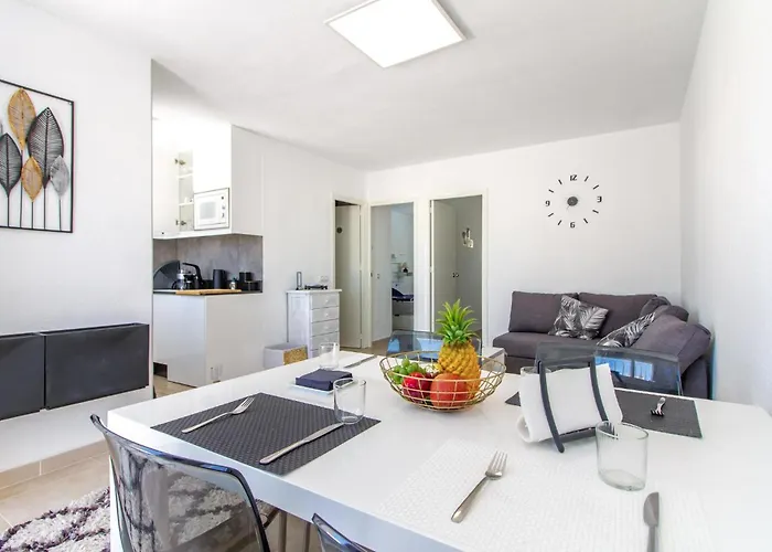 Apartment Stunning In